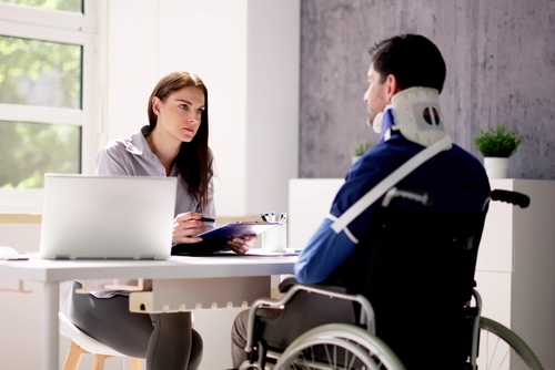 can you get workers' compensation and SSDI in Florida, consult with an experienced workers' compensation attorney in Florida, workers compensation lawyer skilled in SSDI benefit cases in Miami Florida, workers comp and SSDI benefits in Florida, Miami workers compensation and SSDI case lawyer.